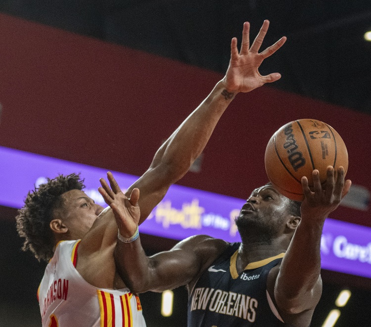 Zion Williamson(右)。圖片來源:達志影像