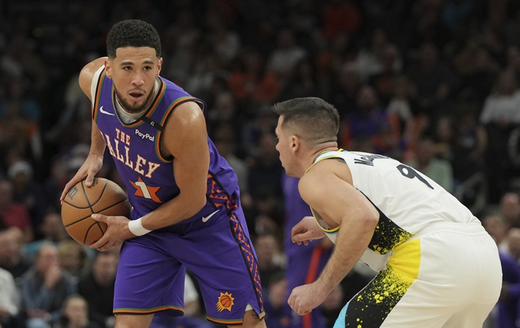Devin Booker(左)。圖片來源：達志影像