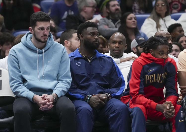 Zion Williamson(中)。圖片來源：達志影像