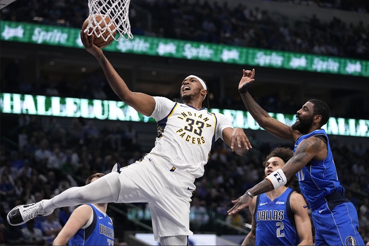 Myles Turner(左)。圖片來源：達志影像