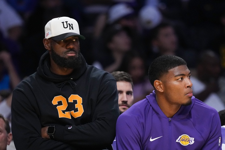 LeBron James(左)。圖片來源：達志影像