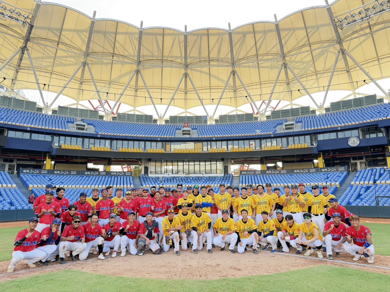 泰國國家代表隊來臺移地訓練，與臺灣高中、大專院校、成棒等不同層級之隊伍進行交流賽。圖片來源：棒協提供