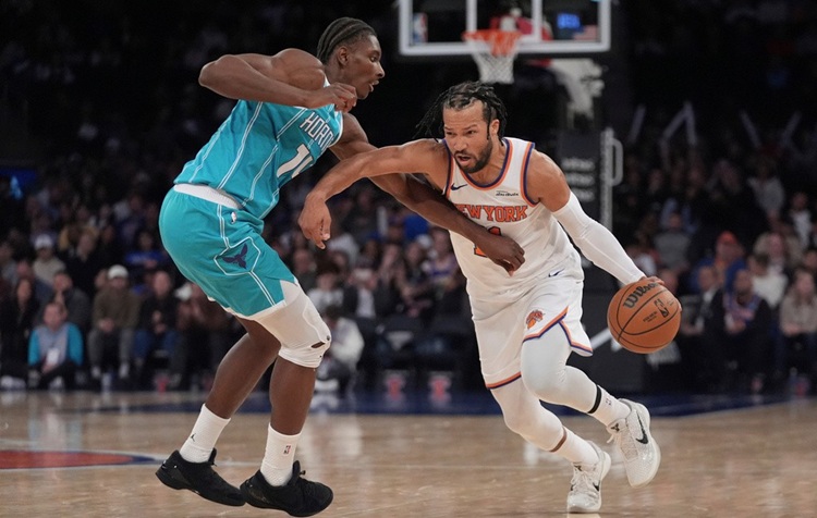 Jalen Brunson當成例行賽砍31分　人手不足的尼克擊敗黃蜂
