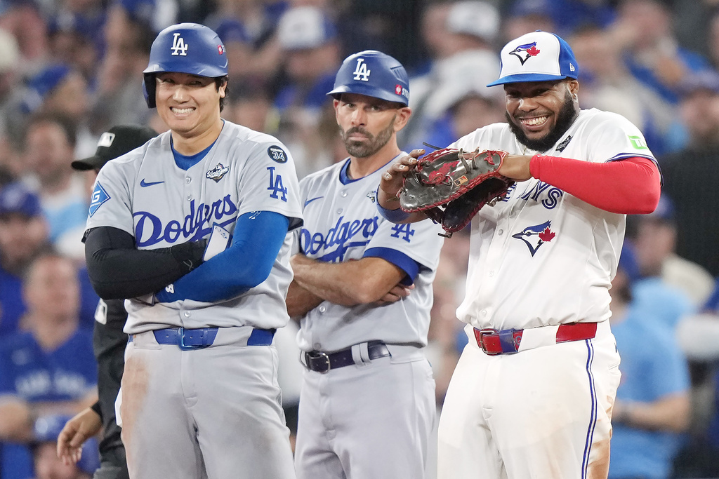 大谷差點被牽制出局。圖片來源:達志影像