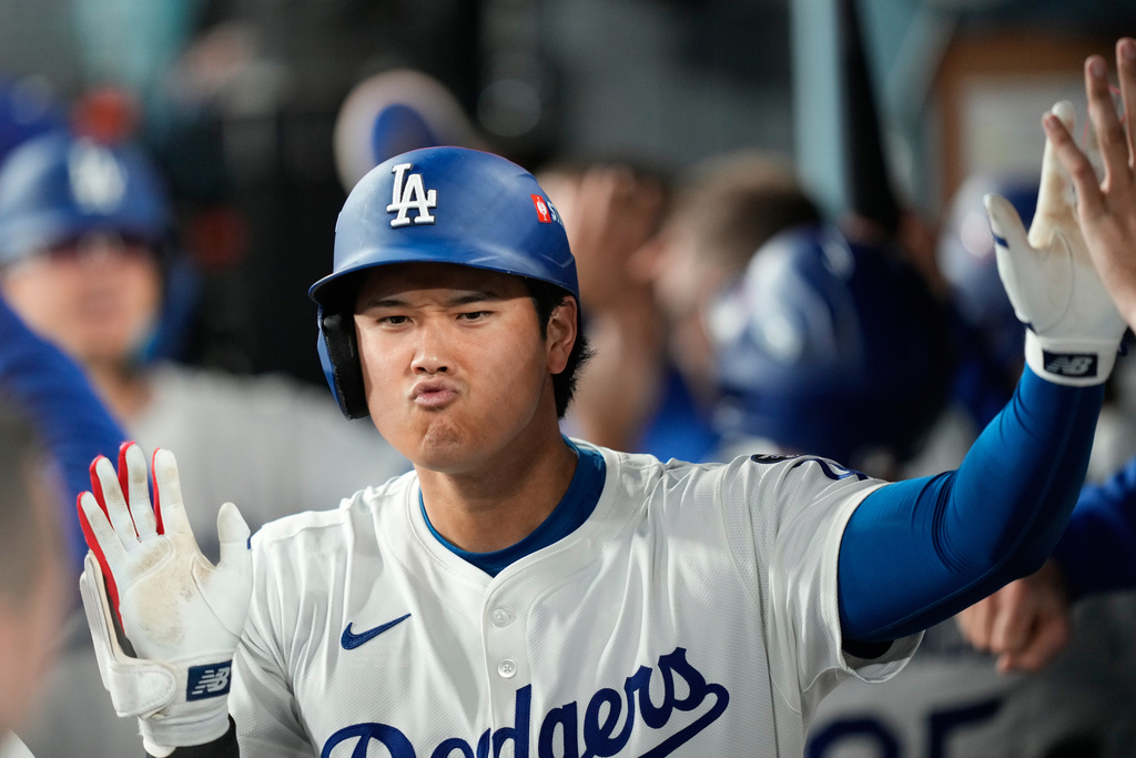 大谷於G1敲出雙響彈，紅人總教練被問到是否需要去「敬遠」他。圖片來源：達志影像