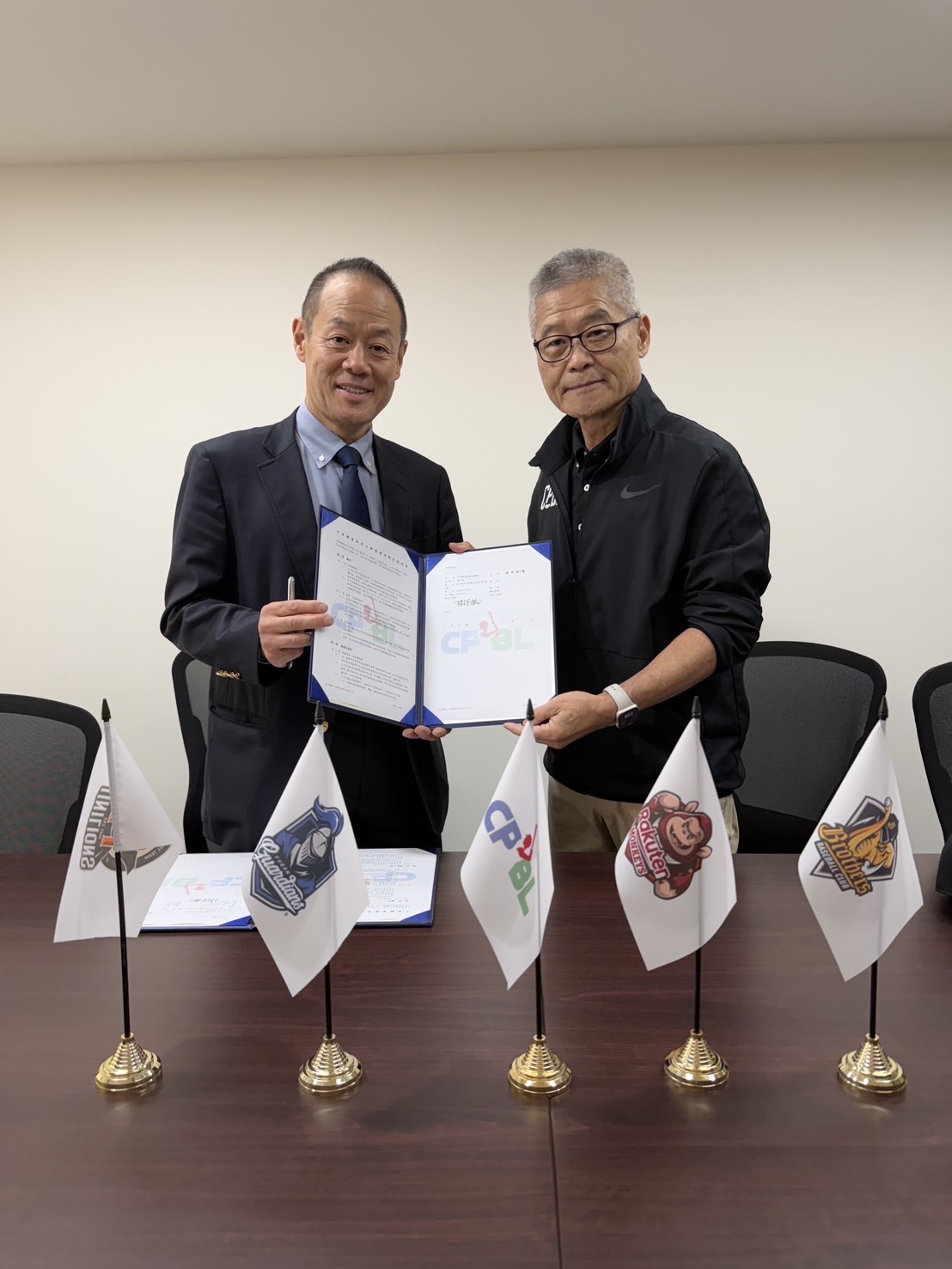 日籍裁判木内九二生希望能與中職裁判持續提升執法水準。圖片來源：中華職棒大聯盟提供