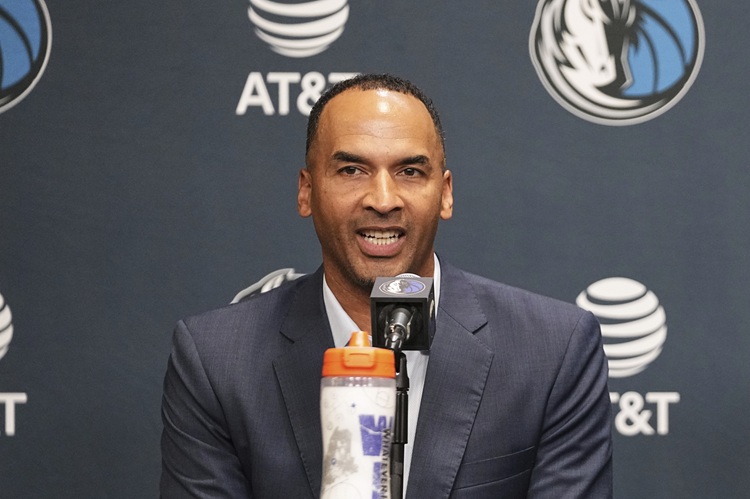 NBA》開除Nico 呼聲不斷　獨行俠開除了總經理Nico Harrison