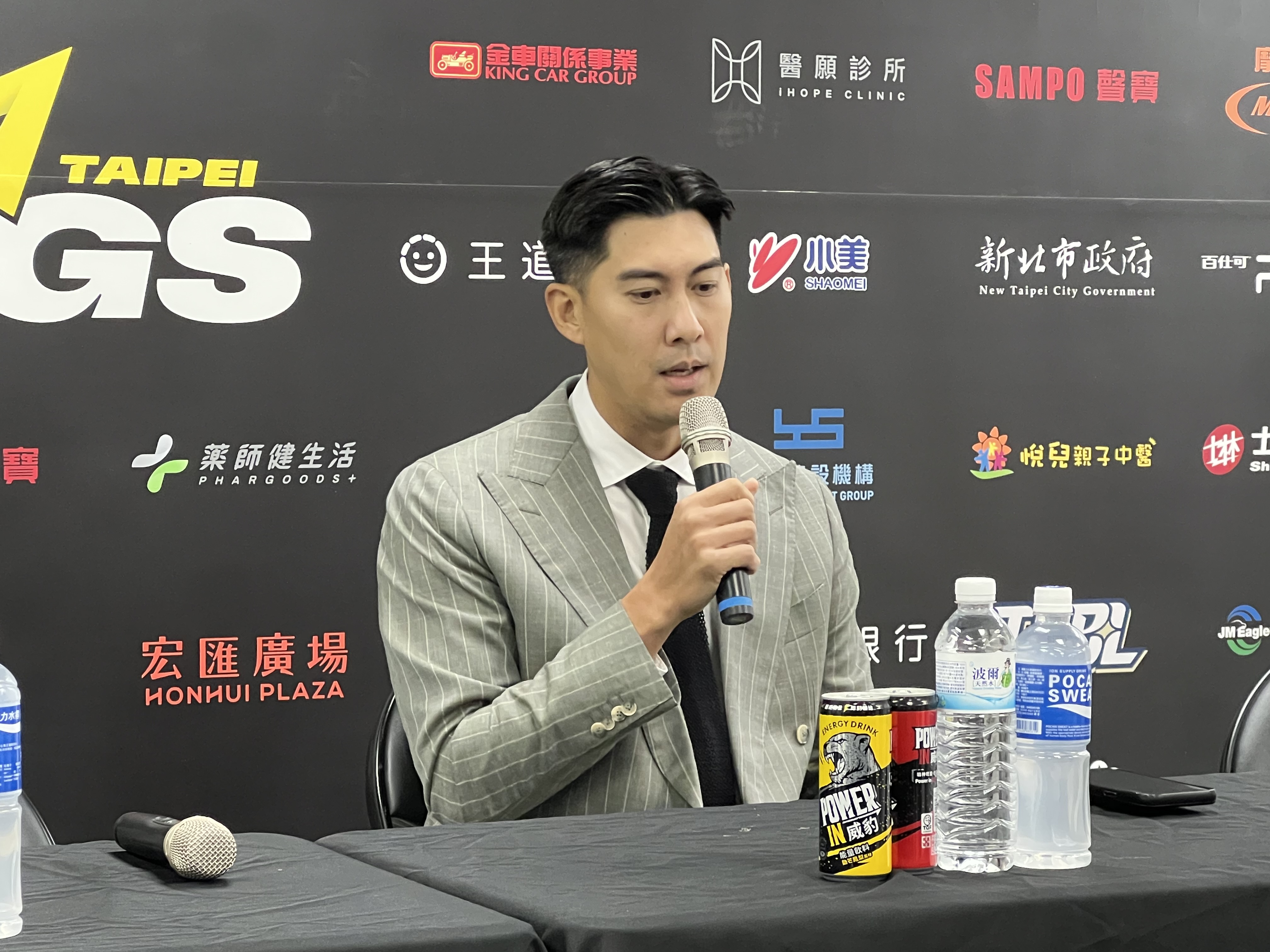 國王無預警「約翰走路」，毛加恩出面說明原因。圖片來源：林暐凱/攝