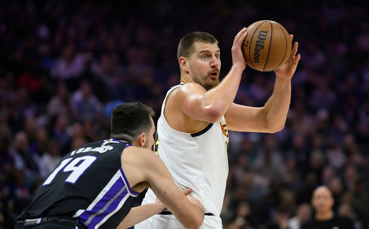 NBA》Nikola Jokic 35分15籃板　金塊力克國王拿下5連勝