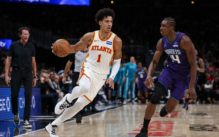 Jalen Johnson(左)。圖片來源:達志影像