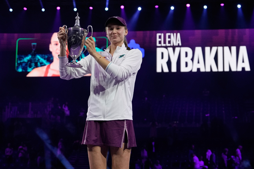 網球》Rybakina直落二扳倒球后Sabalenka 谷底翻身WTA奪冠