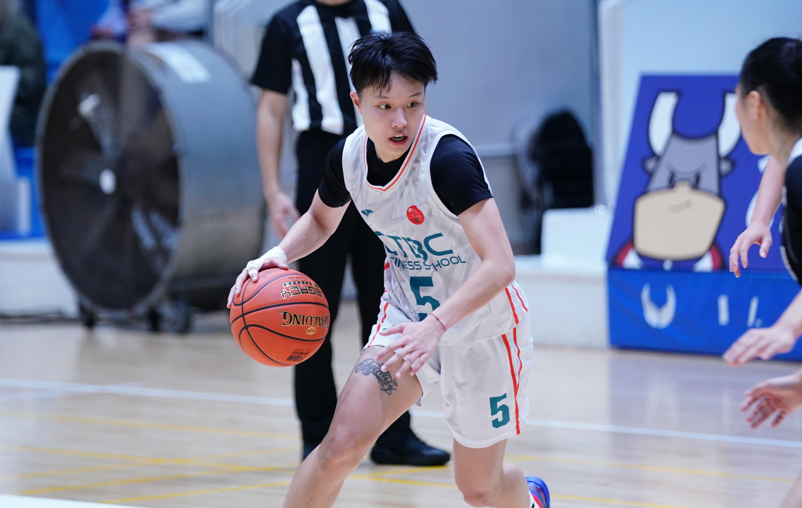 UBA》中午紀錄被追過下午馬上破回來！ 中信邱群琋72分再刷新女一級紀錄