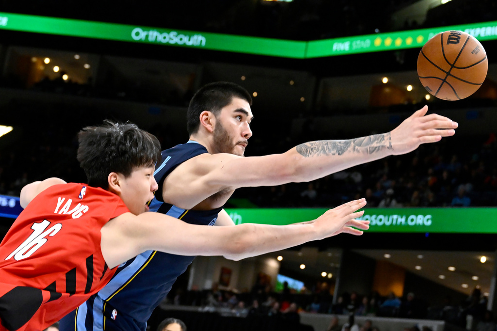 NBA》生涯首度先發僅攻下4分  拓荒者主帥認這是給楊瀚森很棒的一堂課