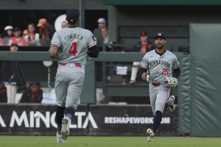Carlos Correa(左)與Byron Buxton。圖片來源：達志影像