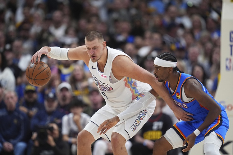 Nikola Jokic(左)SGA(右)。圖片來源：達志影像