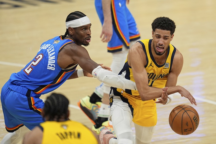 NBA總冠軍賽》Tyrese Haliburton 準大三元領軍　溜馬主場力克雷