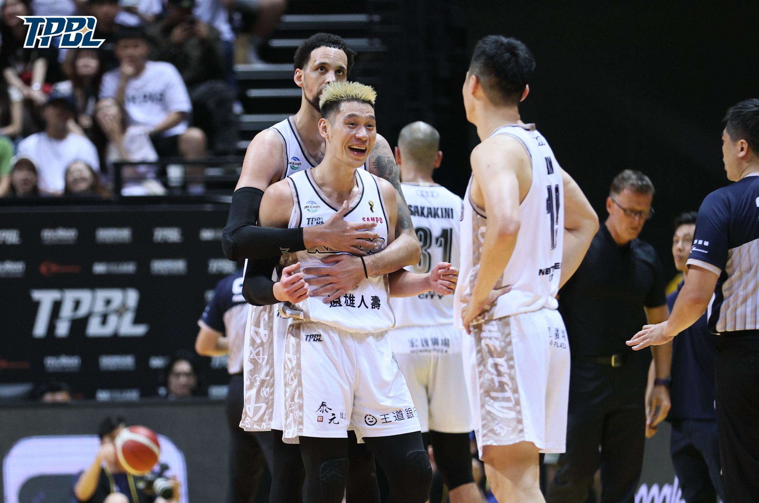國王再演「豪神」降臨戲碼，林書豪決勝節11分、全場29分助國王贏下「天王山」。圖片來源：TPBL