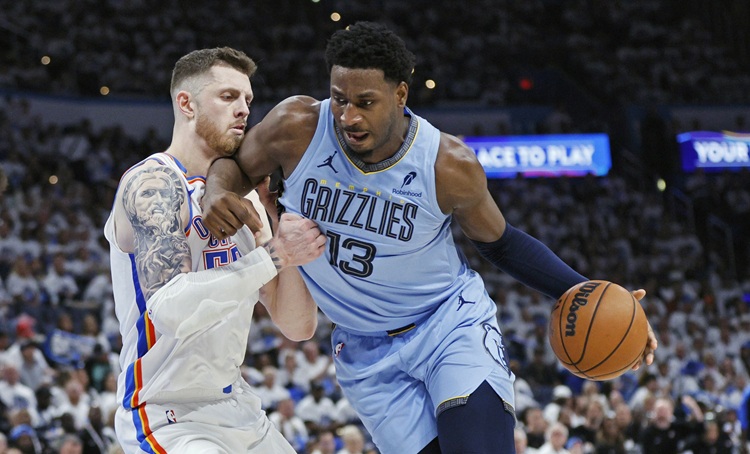 Jaren Jackson Jr.(右)。圖片來源：達志影像