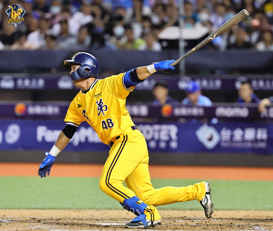 陳統恩敲出超前2打點安打。圖片來源：中信兄弟提供