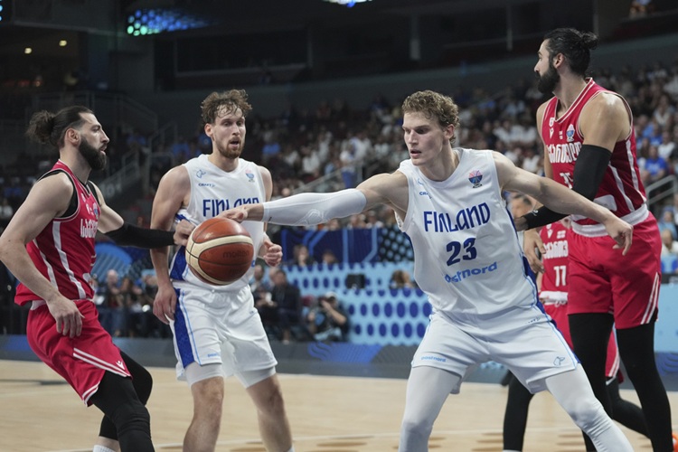 Lauri Markkanen(前右)。圖片來源：達志影像