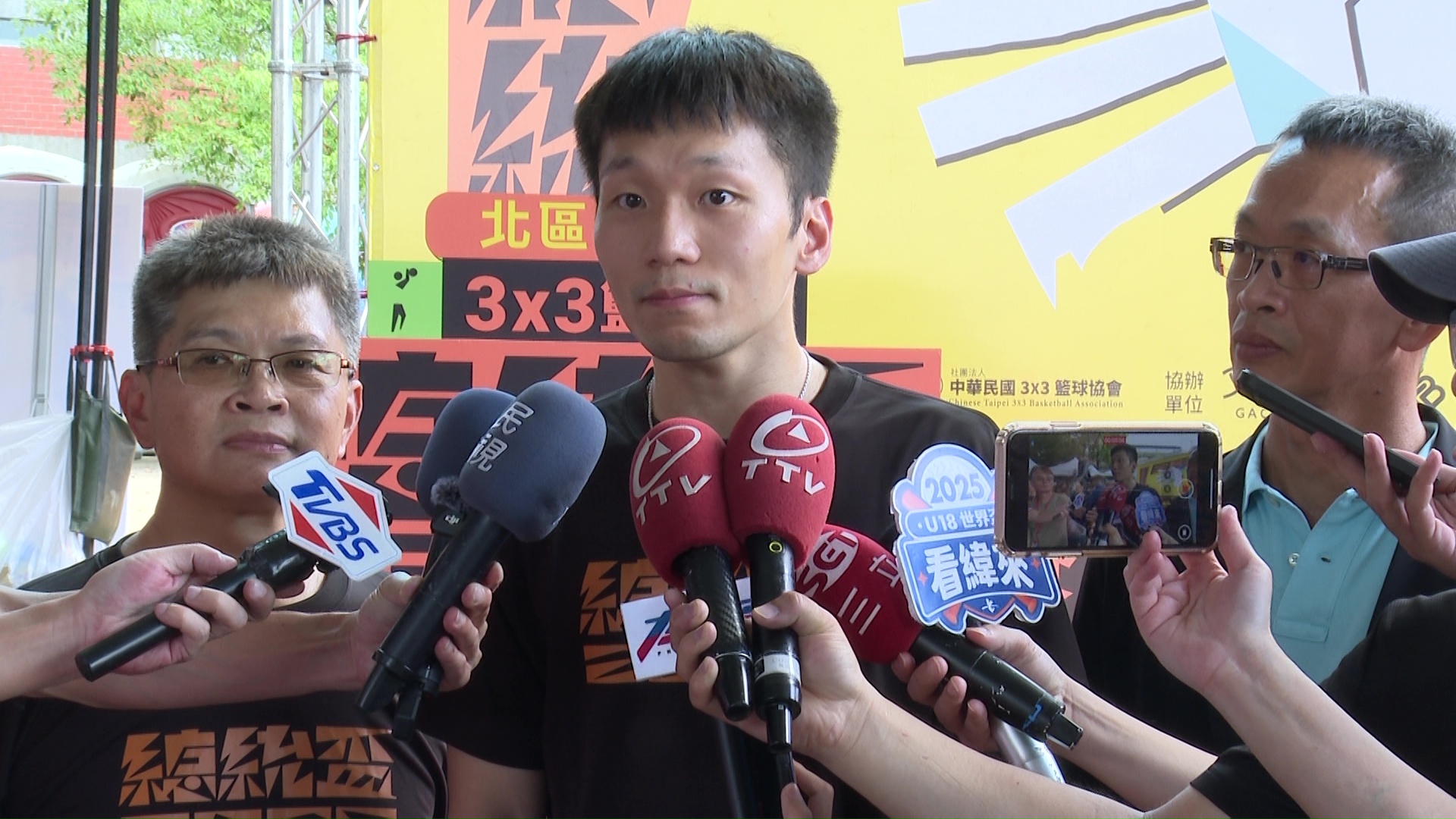 運動部長李洋公開回應兩大議題。圖片來源：緯來體育台