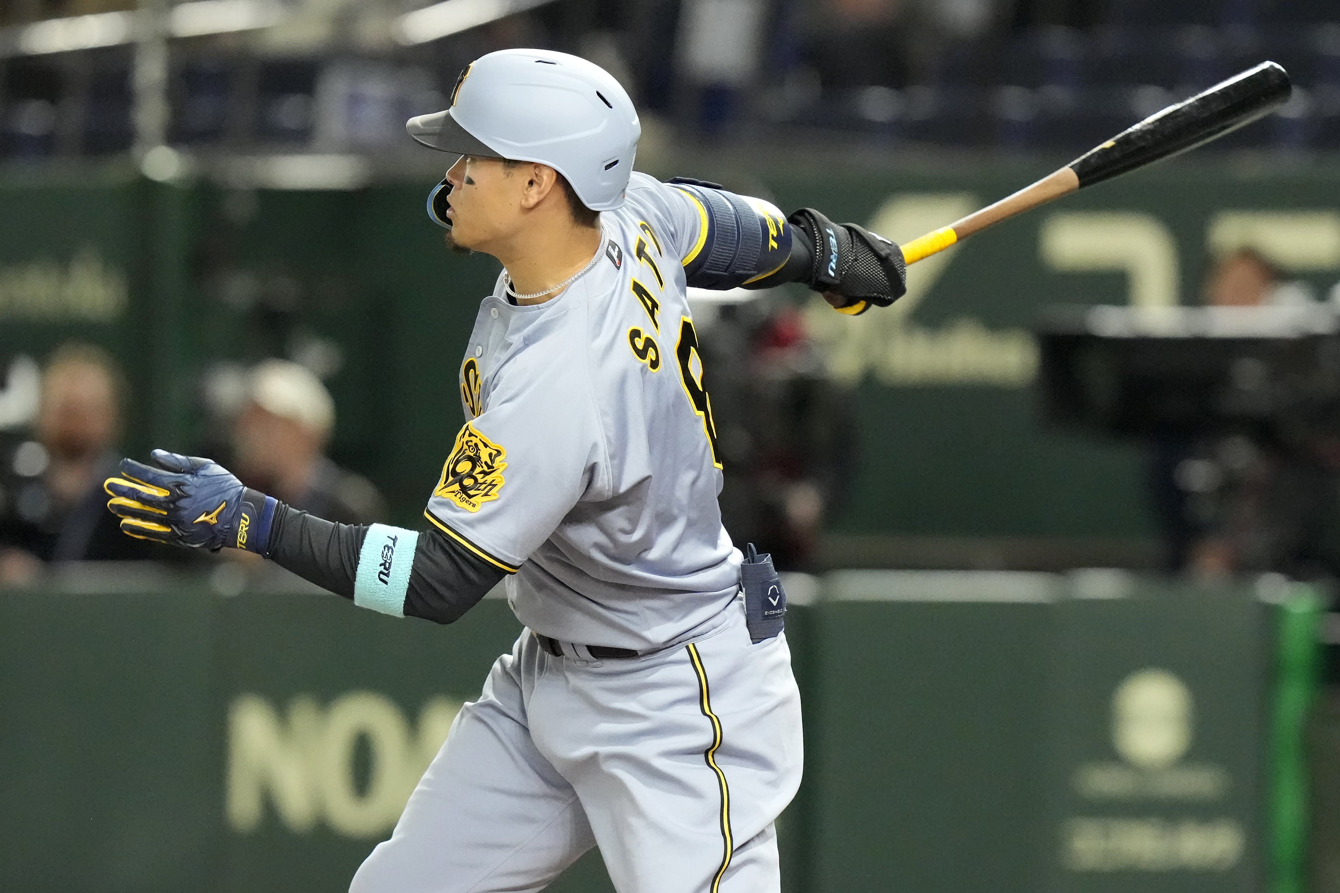 NPB》全壘打王佐藤輝明雙響炸裂！阪神6比2退中日 日職本季最快80勝