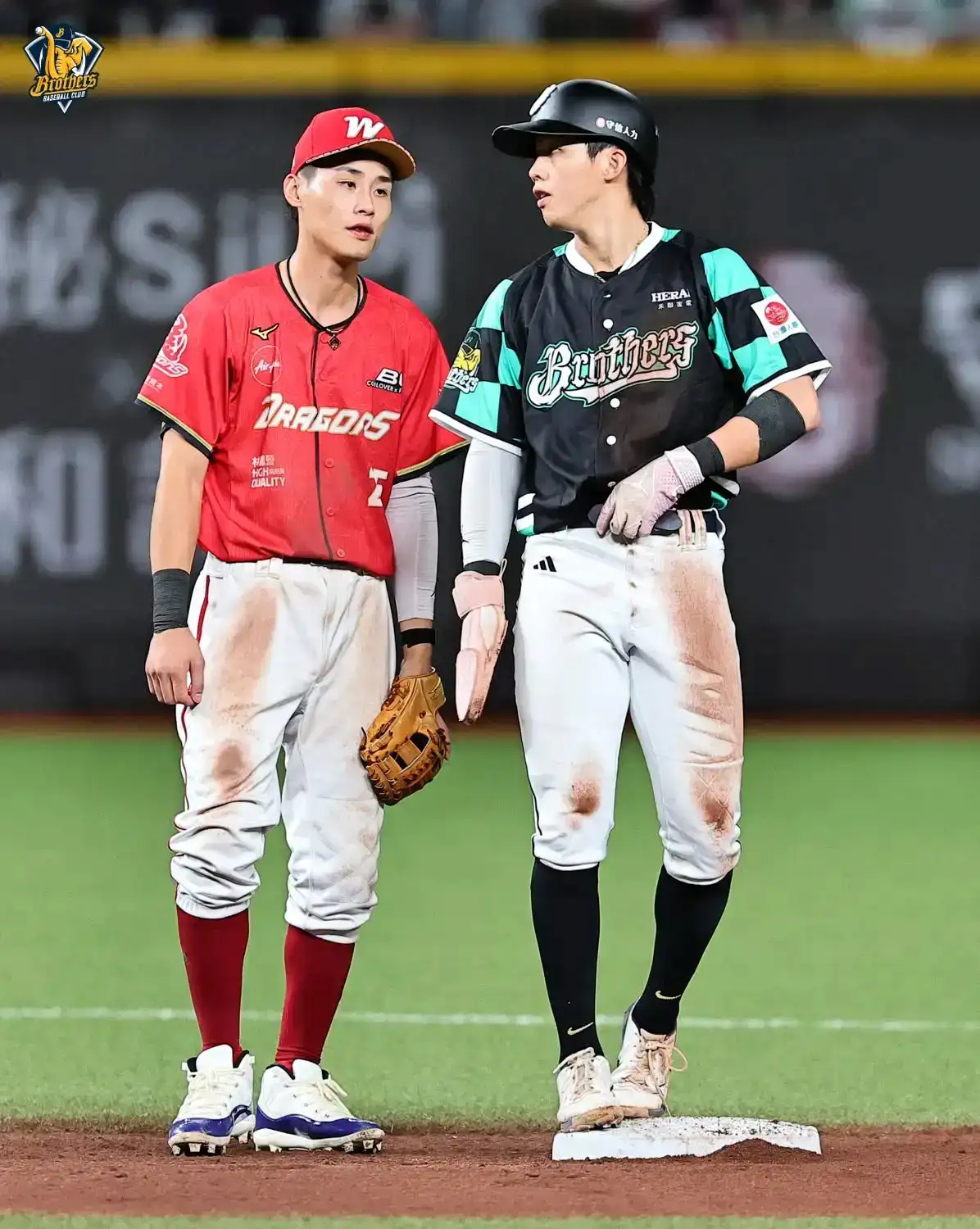 張政禹(左)、張士綸。中信兄弟提供