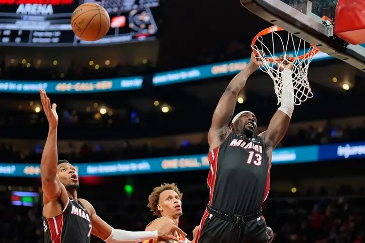 Bam Adebayo(右1)。圖片來源:達志影像