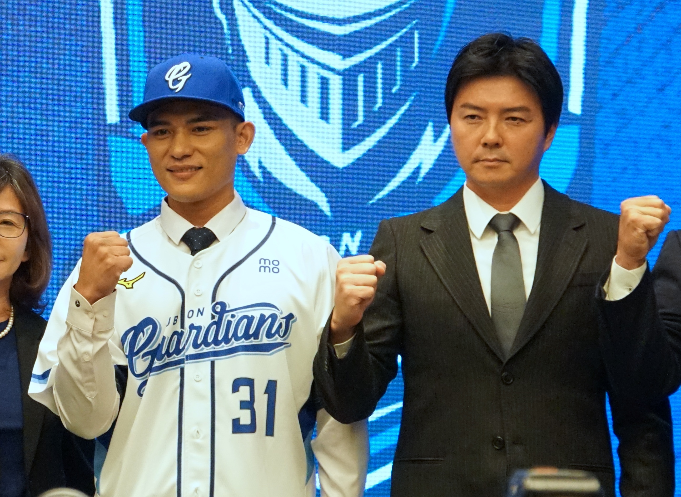 林威助（圖右）與林岱安。圖片來源：記者李升愷／攝