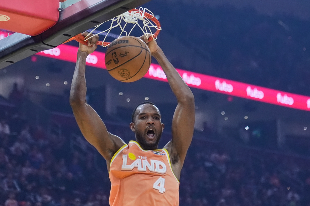 騎士「鍋神」Mobley左小腿拉傷缺席1至3週