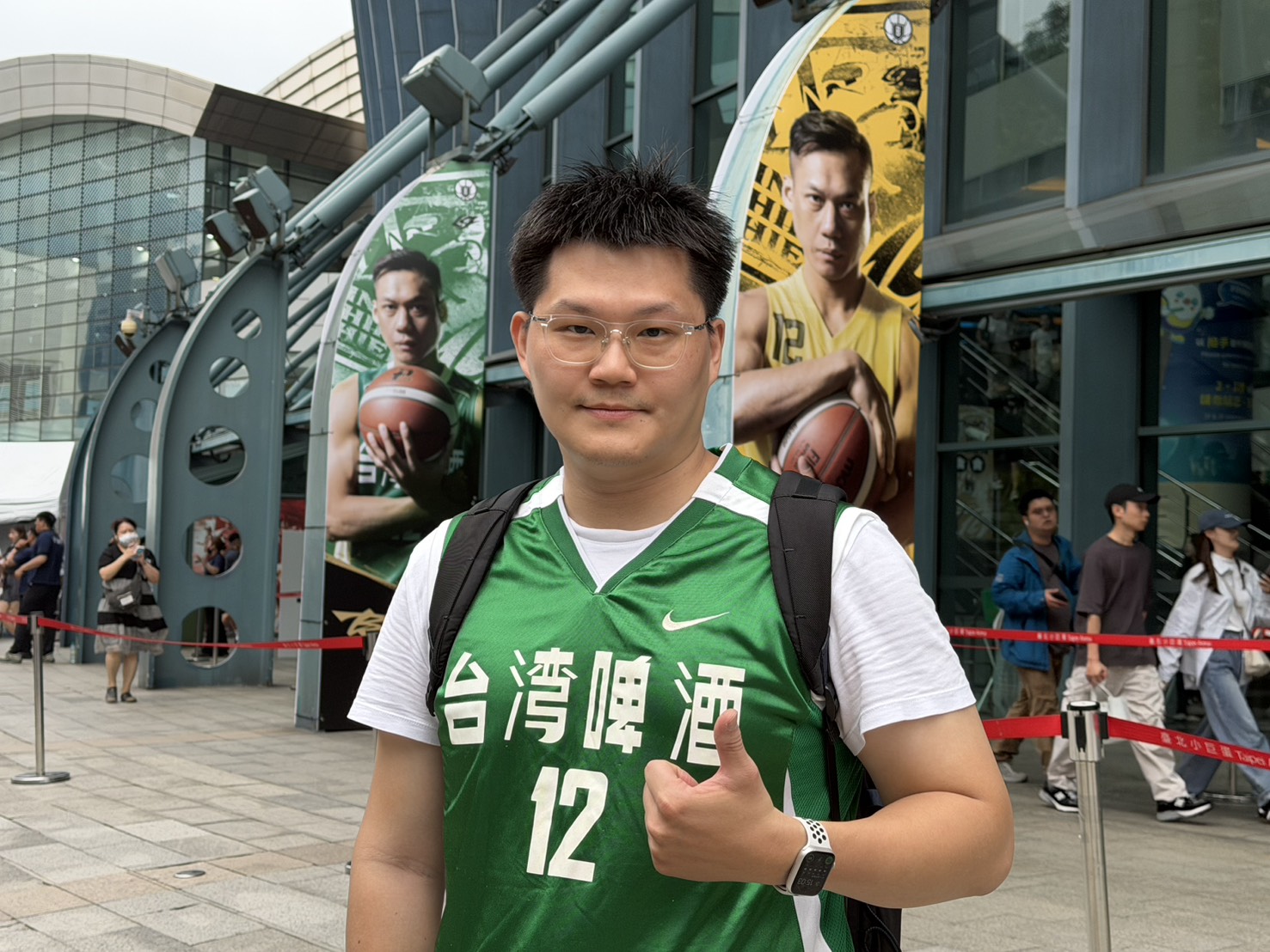 基隆吳性球迷。圖片來源：記者林暐凱/攝