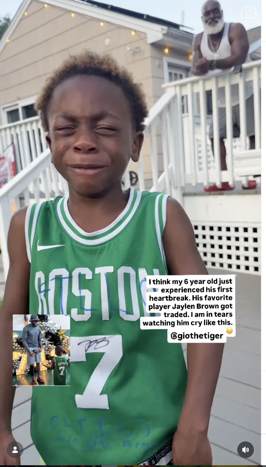 6歲杰倫小鐵粉,因偶像被交易至七六人暴哭。圖片來源:翻攝自gio_thetiger IG