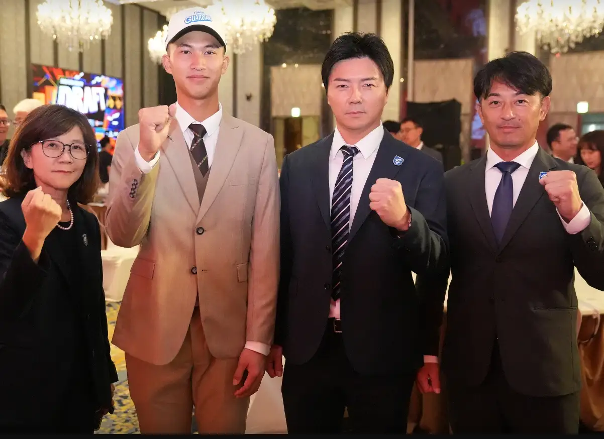 陳柏凱簽約金寫紀錄。富邦悍將提供