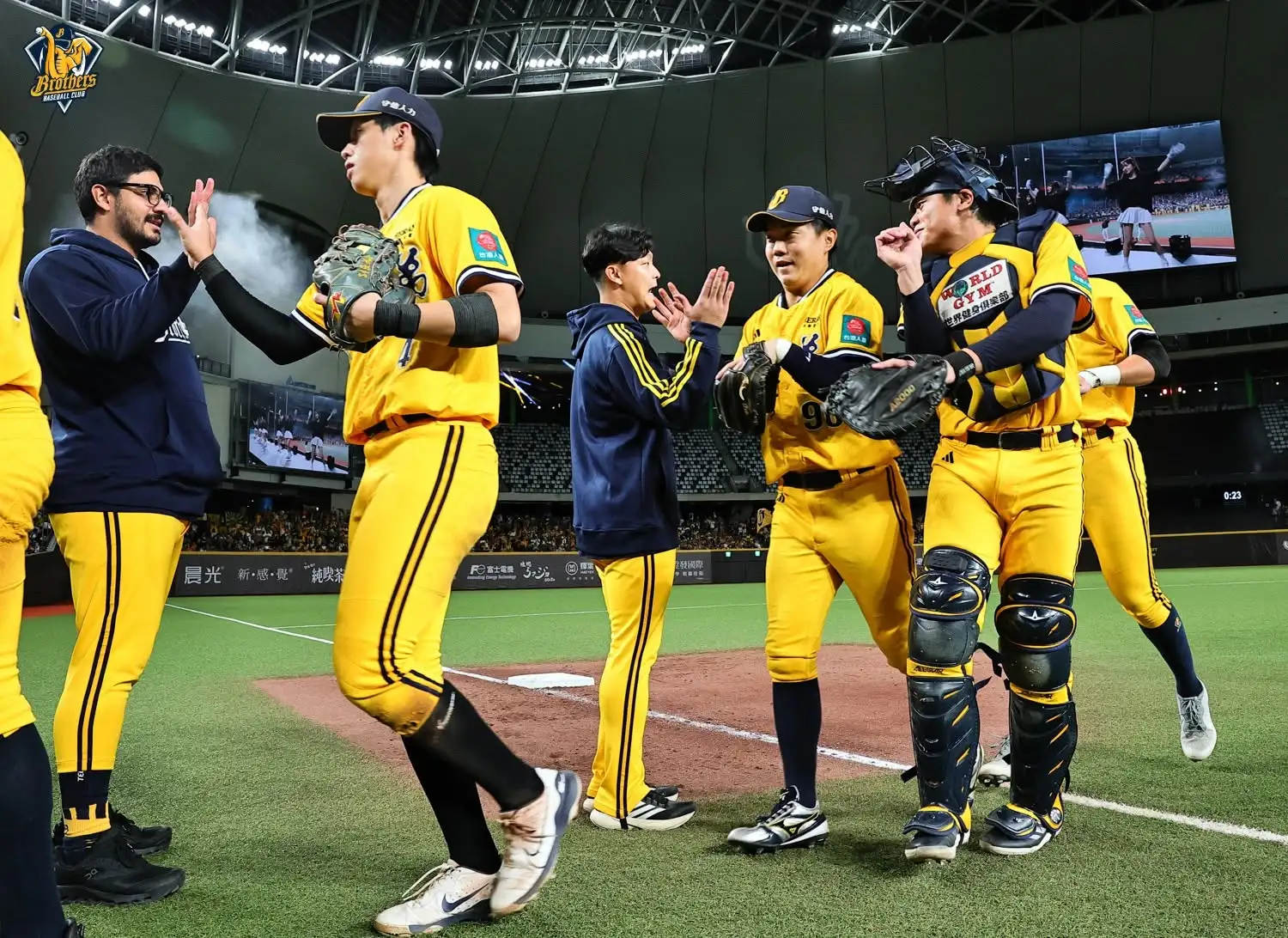 中信兄弟8月狂象。圖片來源:中信兄弟