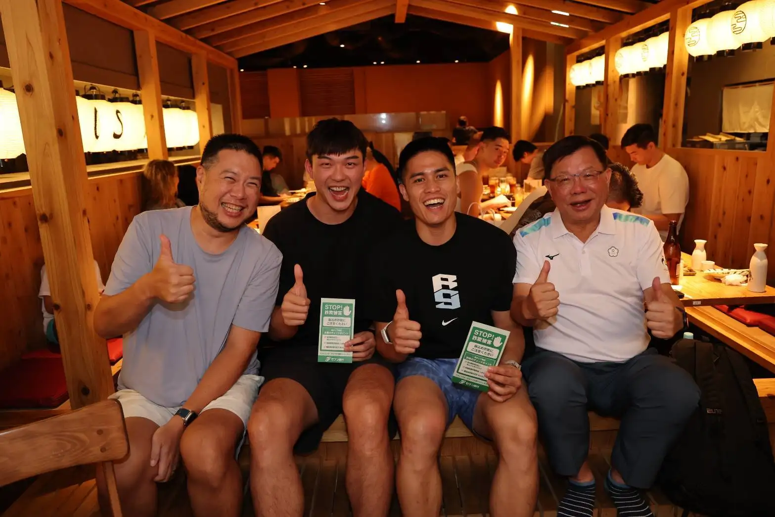 奧會主席蔡家福慰勞亞運中華男籃。圖片來源:中華奧會