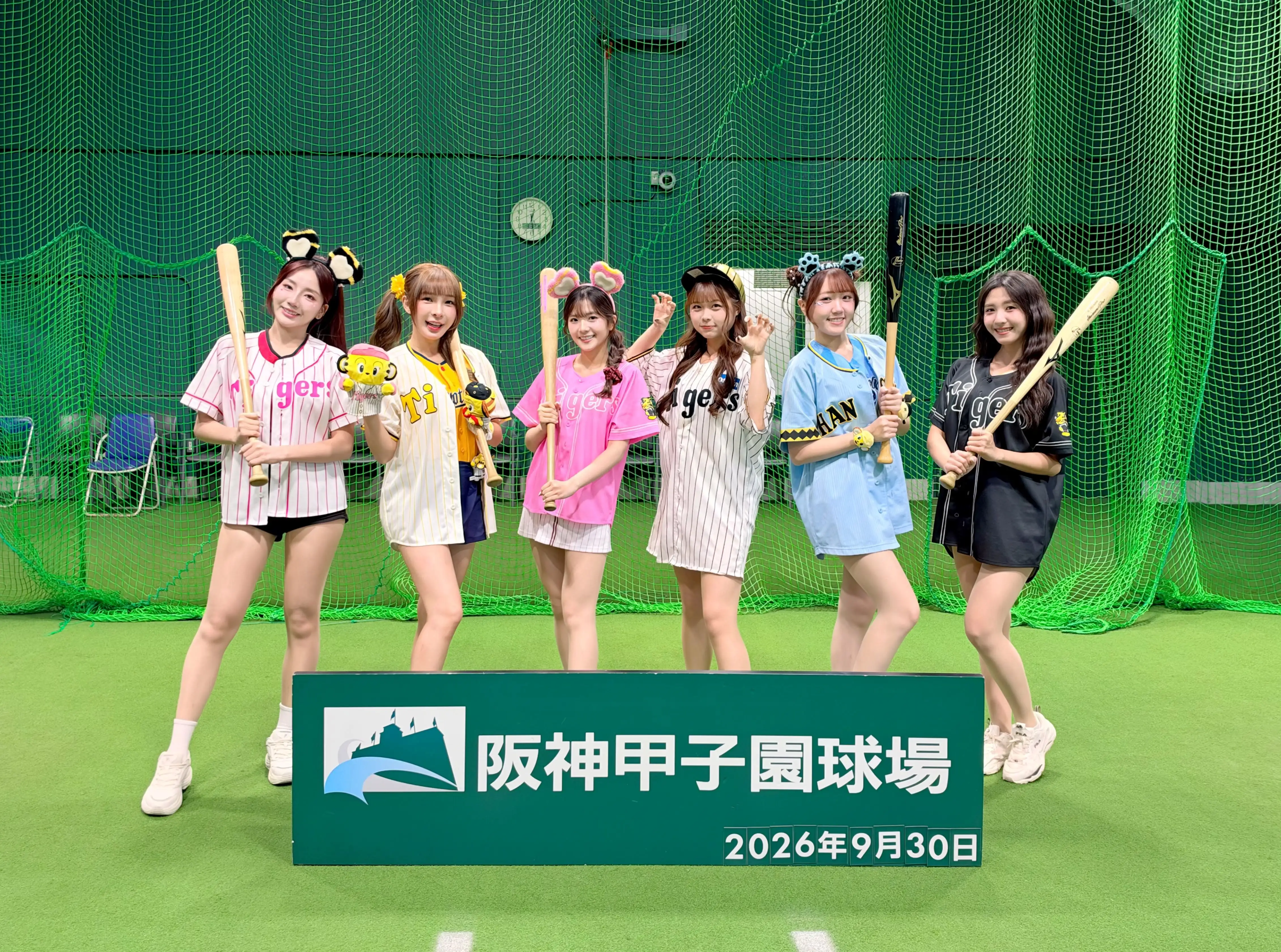 阪神甲子園「台灣日」6大啦啦隊女孩跨海助陣。圖片來源：中華職棒
